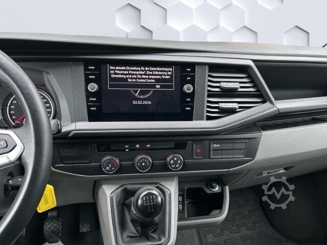 Panelová dodávka VW Transporter Kasten 2,0l TDI 5-Gang AHK Navi LED ACC Apple CarPlay Android Auto