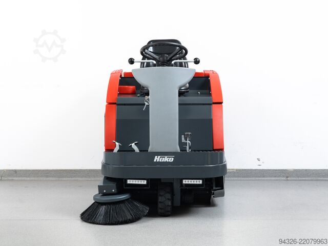 Σκούπα Hako Jonas 980 V βενζίνης Hako Jonas 900 V - 2010Bj - 892h - 5700m²/h