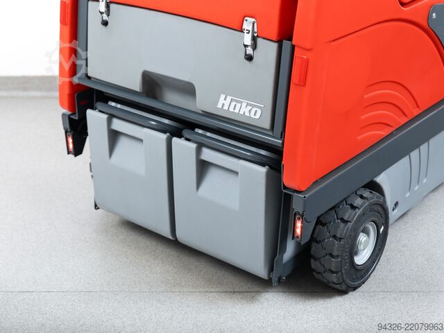 Σκούπα Hako Jonas 980 V βενζίνης Hako Jonas 900 V - 2010Bj - 892h - 5700m²/h