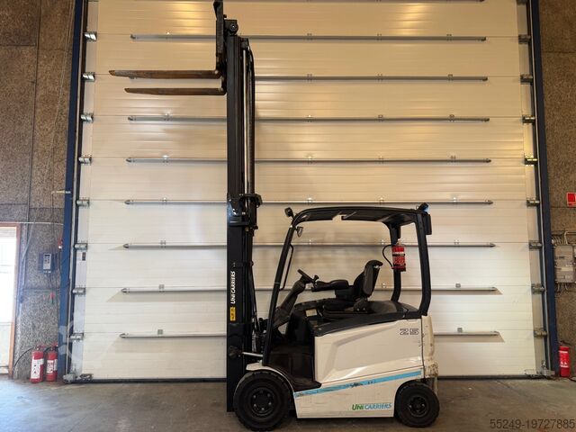 4-wiel heftruck Unicarriers MX 25
