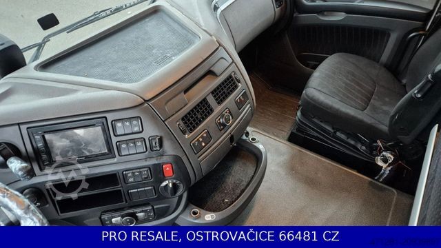 Zapreminski vučni traktor DAF XF 480 FT MEGA SSC EURO 6 + PARKCLIMA