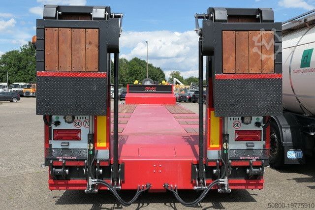 Dieplader oplegger GVN 4, Radmulden, Ausziehbar, Hydr. Rampen