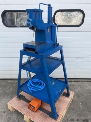 Enkoloms persluchtpers, hydraulische pers 10 ton, pneumatische tafelpers, stanspers, perslucht PAUL ANTON PVT 2