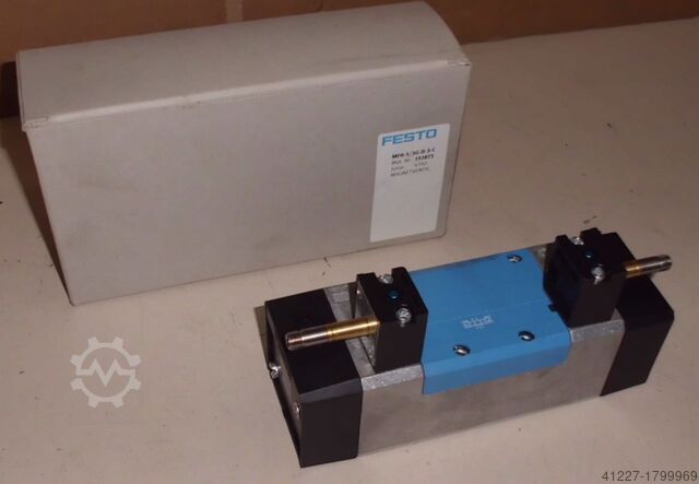 Magnetický ventil Festo MFH-5/3G-D-3-C