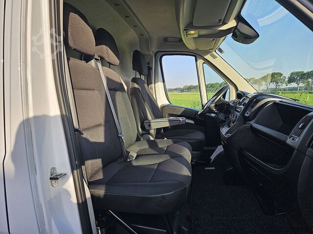 Στέισον βάγκον με ψηλή οροφή CITROEN JUMPER 2.2 L1H1 Navi Euro6 AC!