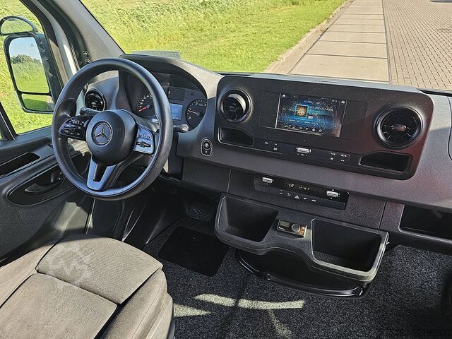Carrinha de tejadilho alto MERCEDES-BENZ SPRINTER 317 ac automaat EURO6