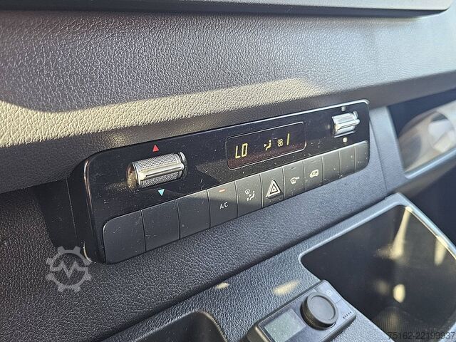 Carrinha de tejadilho alto MERCEDES-BENZ SPRINTER 317 ac automaat EURO6