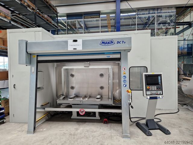 CNC-bewerkingscentrum met zwenktafel MAKA DC 7