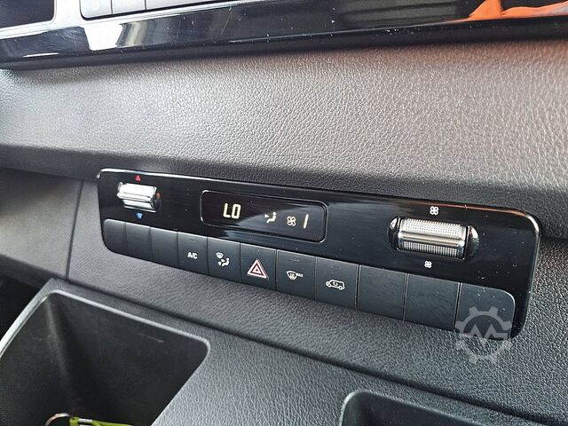 Bestelauto MERCEDES-BENZ SPRINTER 317 L2H2 LED Mbux10 AC!