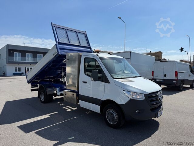 Carrinha basculante trilateral Mercedes-Benz sprinter 514