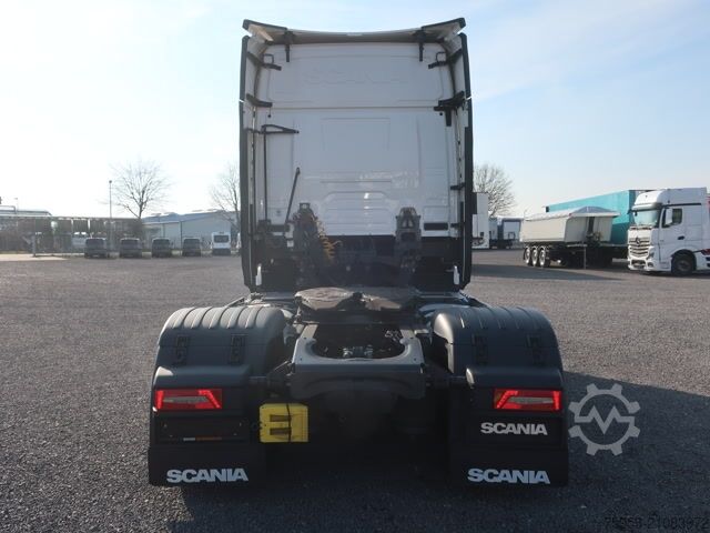 Standaard trekker Scania S 500 Super 4x2 Standklima LED Retarder Mikrowelle