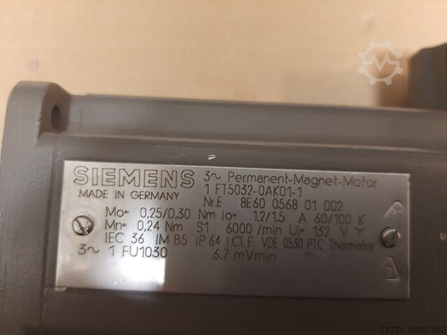 3 fázisú állandó mágneses motor Siemens 1FT5032-0AK01-1