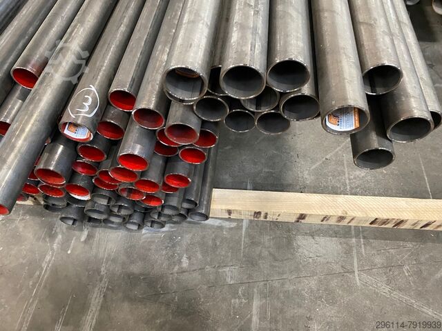 Geschweißte Rohre 65 x 4 und 70 x 6,8 mm. . Stalen Buizen Surplus No certificates