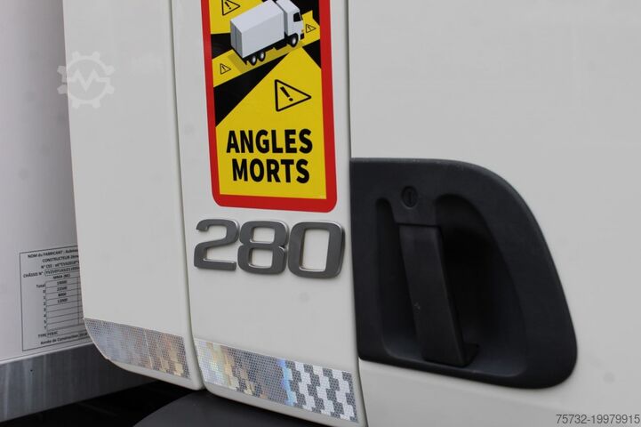 Kühlkoffer-LKW Volvo FE 280  CS 850   Fleisch   Meat   Viande   Strom