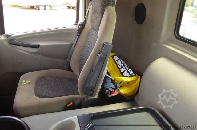 Lerakodó billentős DAF CF 75.310