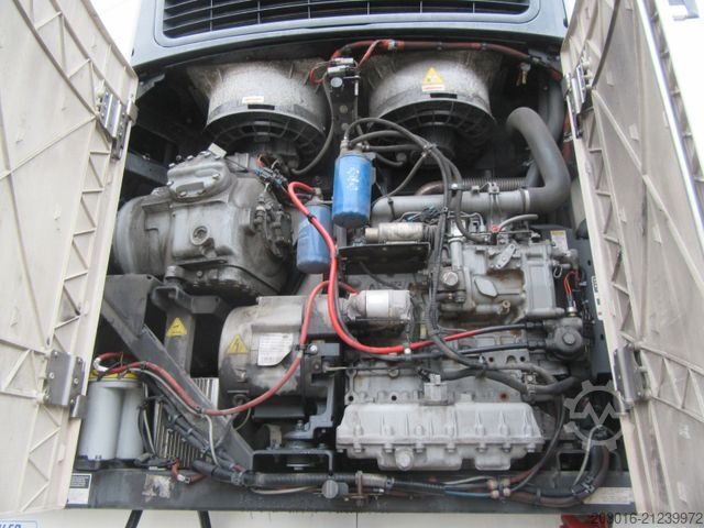 Reefer semitrailer SCHMITZ CARGOBULL Cool Doppelstock Achslift Palettenkasten ATP