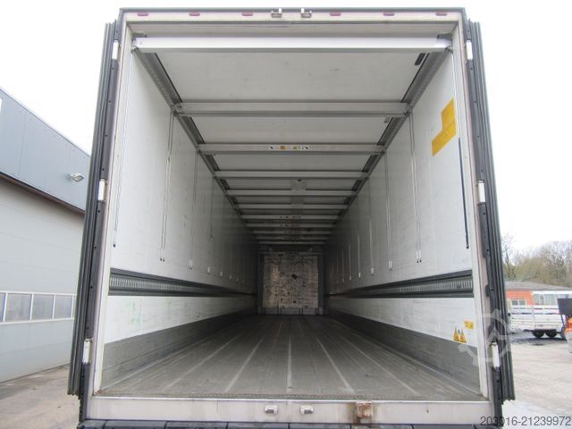 Reefer semitrailer SCHMITZ CARGOBULL Cool Doppelstock Achslift Palettenkasten ATP