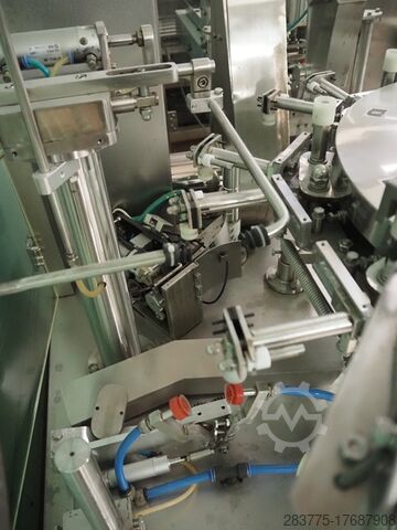 Rotációs előregyártott tasaktöltő és lezáró berendezés Kedi GD8-200