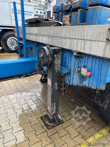 Mobil daru ballasztpótkocsival Liebherr LTM 1090-4.1