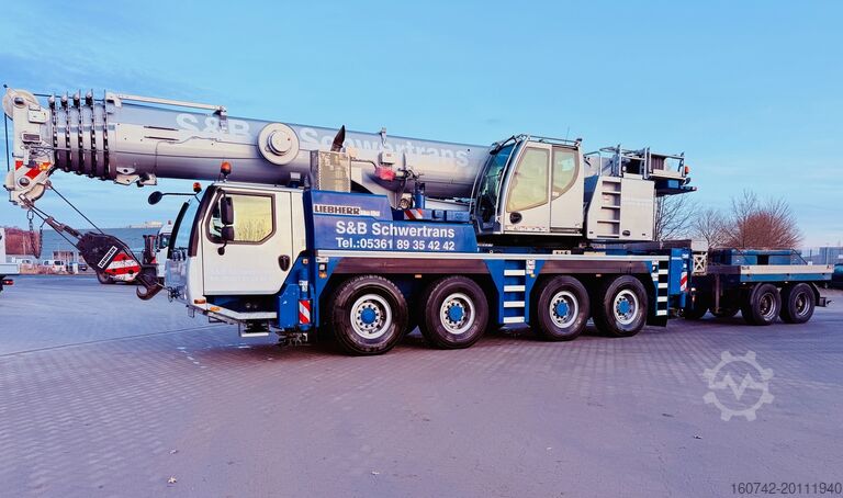 Mobil daru ballasztpótkocsival Liebherr LTM 1090-4.1