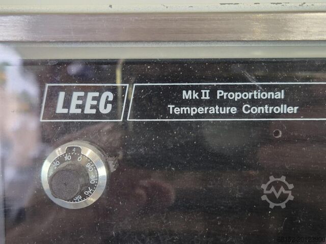 Controlador de temperatura proporcional LEEC P33 Mk 11 LEEC P33 Mk 11 Proportional Temperature Controller LEEC P33 Mk 11 Proportional Temperature Controller