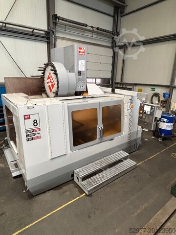 Verticaal bewerkingscentrum HAAS VF-8/50 mit 4.Achse