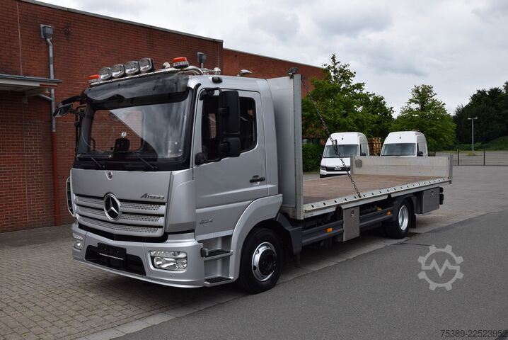 Pritschenwagen Mercedes-Benz Atego 824 Gerüstbau Automatik Klima 1.Hand AHK