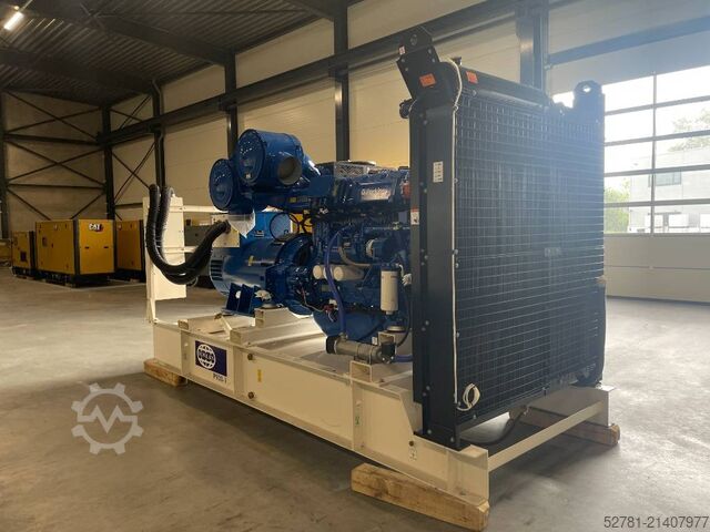 Generator set FG Wilson P900-1 - 900 kVA - Open Genset - DPX-16025-O
