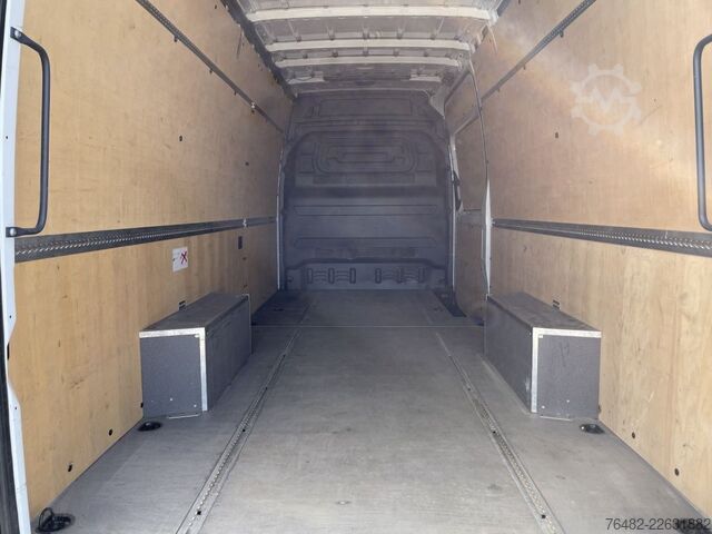 Furgão de painéis MERCEDES-BENZ Sprinter 317 CDI KA/MAXI/4325/L3H2/MBUX/NAVI/AUT