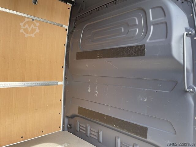 Furgão de teto alto MERCEDES-BENZ Sprinter 317 CDI KA/3665/L2H2/MBUX/NAVI/AUTOMATI