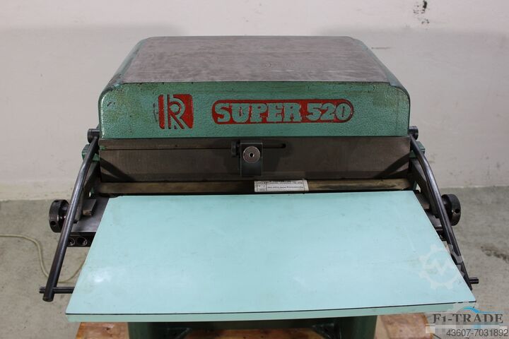 Máquina perforadora de calandrias Renz Super 520