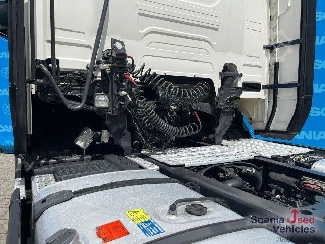 Véhicule tracteur volume Scania R 450 A4x2EB RETARDER MEGA / VOLUME DIFF-L 8T PTOV