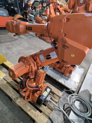 ABB Robotics ABB ABB IRB4600-45/2.05 IRC5 controller-TPU-RW6.X LOW DTC