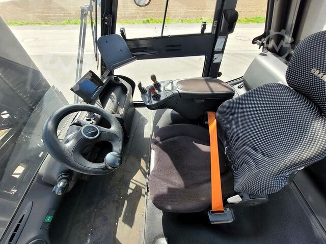 Empilhadeira de 4 rodas Linde H70T-03 EVO