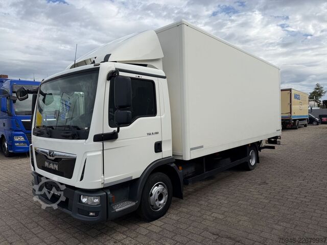 Vrachtwagen met bakwagen MAN TGL .Euro6.Tüv 06/2027