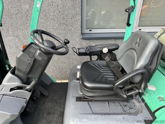 Mitsubishi FG25N Triplo 550 Freelift / Sideshift LPG 2012 MITSUBISHI FG25N Triplo 550 Freelift / Sideshift LPG 2012