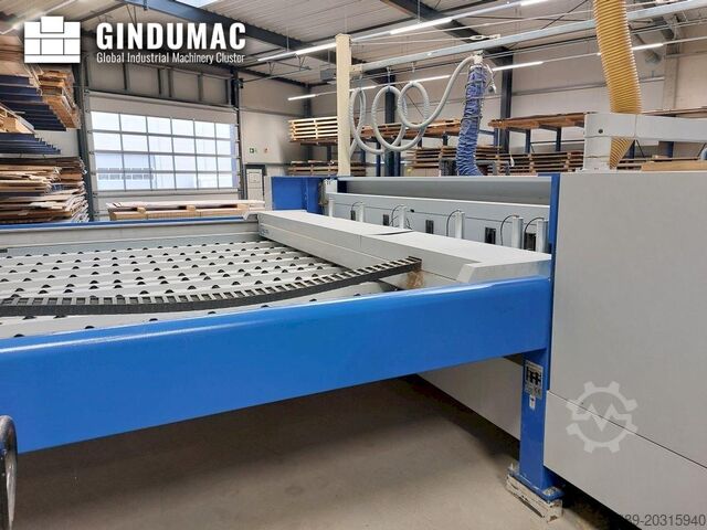 Serra de painel HOLZMA HPP 380