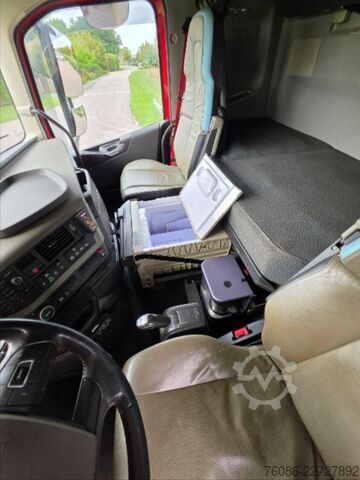 Ciężarówka z dźwigiem Volvo FH 8*2 500 !!8x2!! FASSI F990 (99tm) JIB LIER!!...