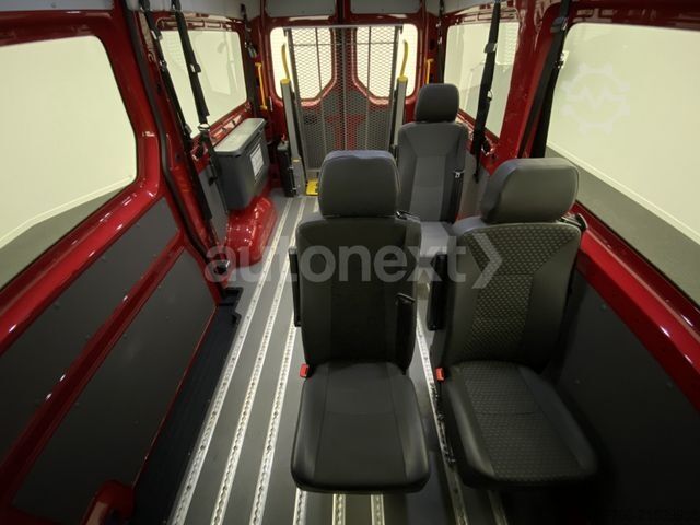Minibus VW Crafter 35 *Rollstuhl-Lift* 6-SITZE+KAMERA 4325