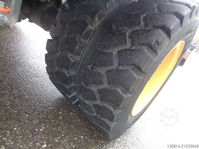 Mobile excavator VOLVO EW60E Powertilt + Löffelpaket