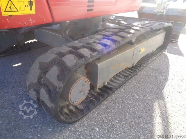 Minigraver TAKEUCHI TB 225 Powertilt Löffel Taklock 2.400 kg