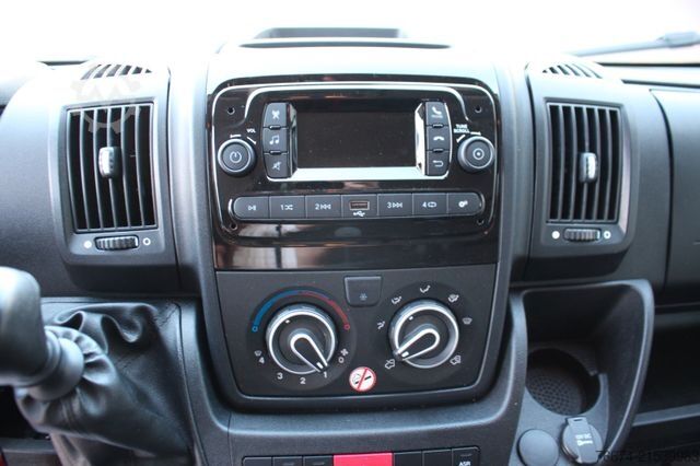 Pick-up bestelwagen CITROEN Jumper Doka Pritsche 2,2 HDi AHK Klima