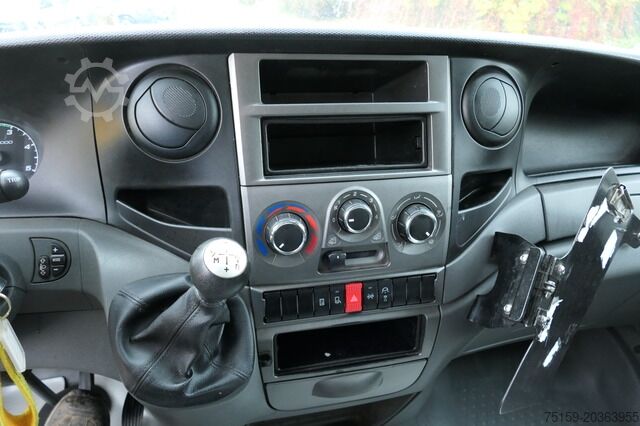 Kasa kamyoneti iveco Daily 35 S11 C30C AUTOMATIK KAMERA Regale LUFT DURCHGANG EURO-5 CoC