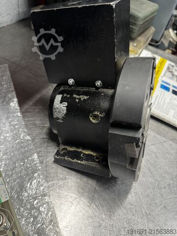 Harrison Trainer 280 CNC/Manual Harrison Trainer 280 CNC/Manual