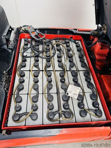 Ηλεκτρικό περονοφόρο τετράτροχο Linde E 16 P-02 EVO Triplex