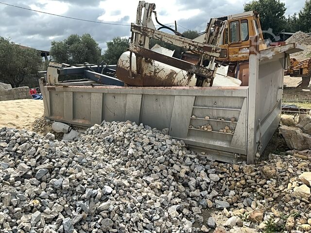 Rimorchio ribaltabile MOLCIK Tipper trailer